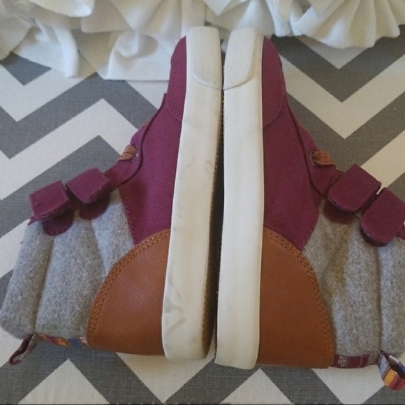 Old Navy boys shoe size 10 - Picture 5 of 7